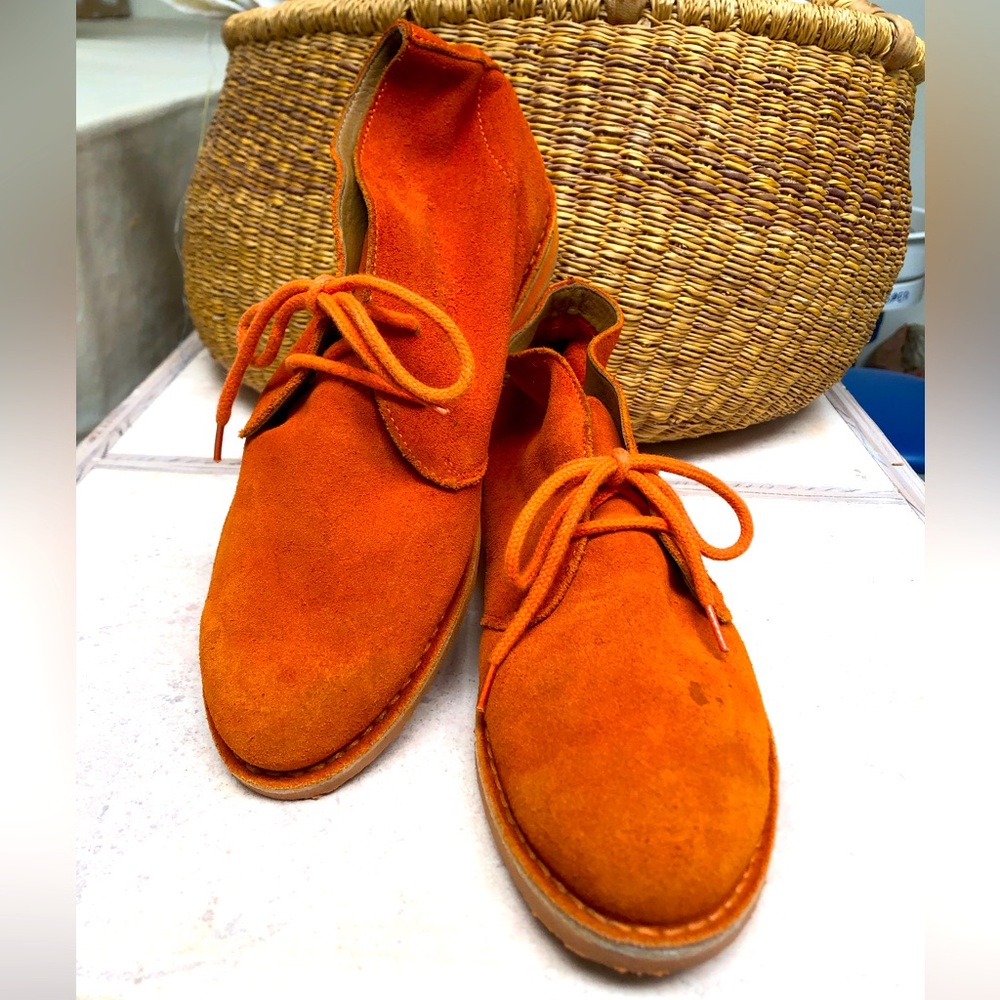 Vintage Orange Suede Chukka Boots